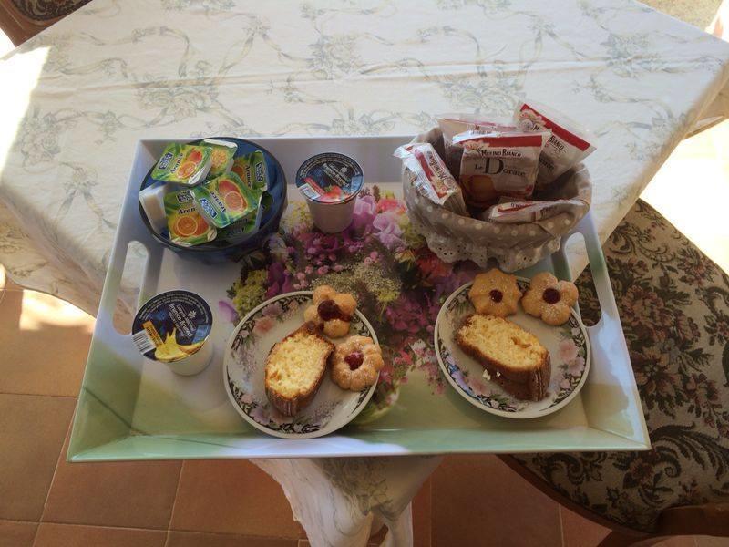 Bed And Breakfast Li Paduli Alvi Cannigione Szoba fotó